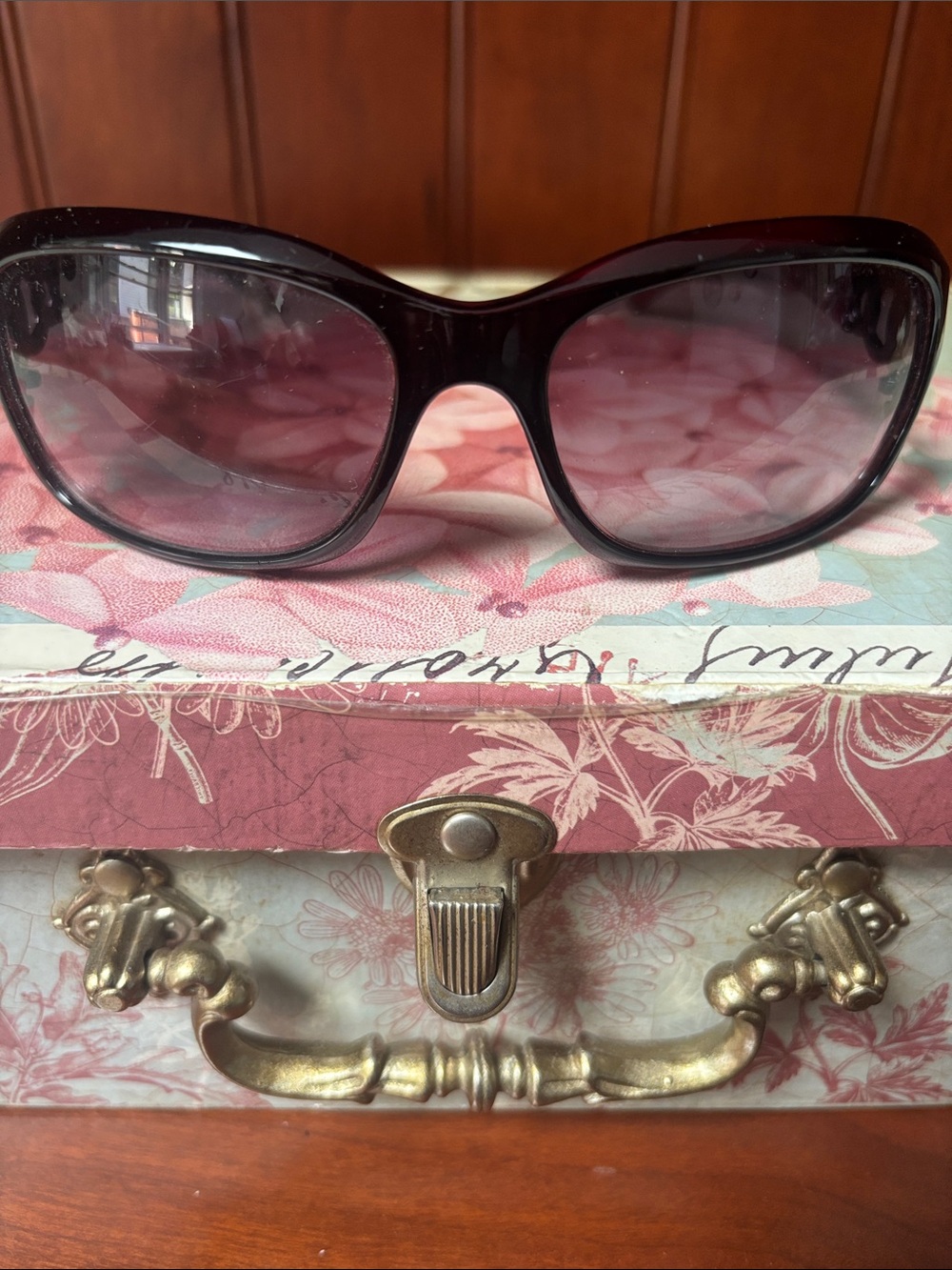 DOCKERS Womens Sunglasses UV Oval Brown Plastic